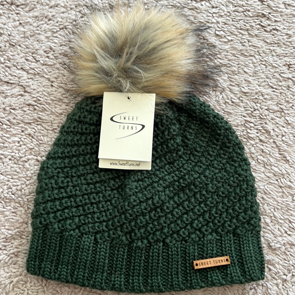 Womens Green Beanie
